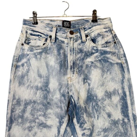 BDG Urban Outfitters Acid Wash Slim Straight Jeans 100% Cotton Size 27 - Picture 2 of 12